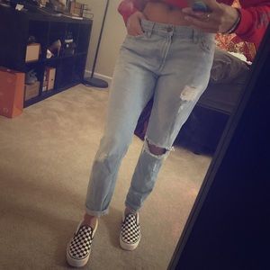 BDG light wash Mom Jeans